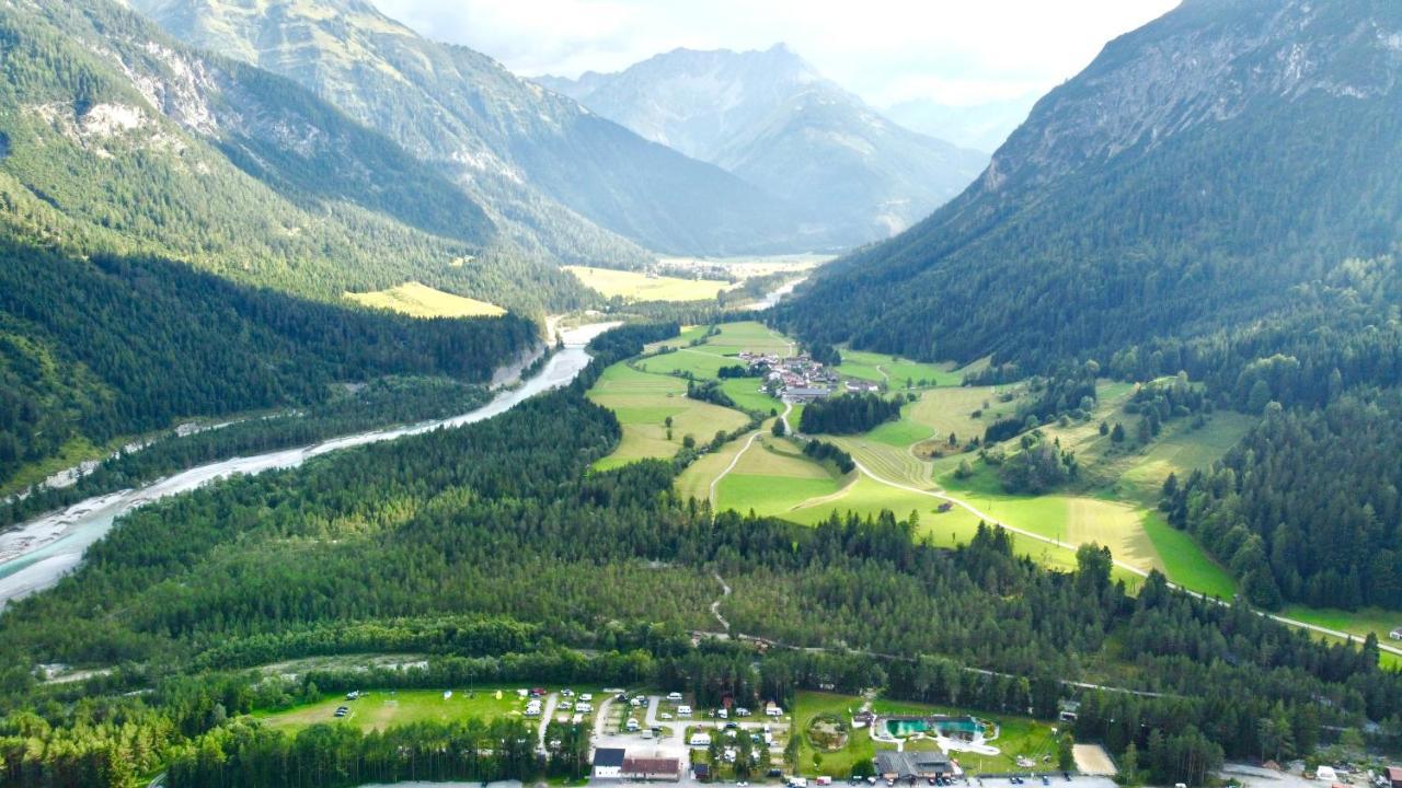 Camping Lechtal Vorderhornbach Eksteriør bilde